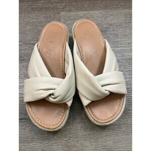 Flattered Cream Colored Leather Twist Platform Slides SZ 8